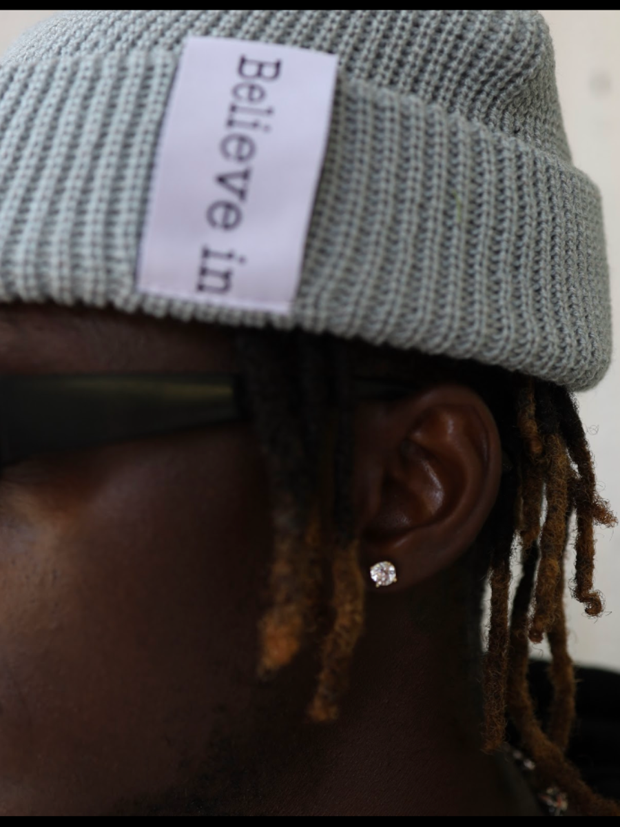 Believe inÜ Beanie
